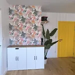Le Yellow - Moderne & Design - Centre - Wi-fi Apartment Metz