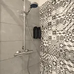 Apartment Le Yellow - Moderne & Design - Centre - Wi-fi *