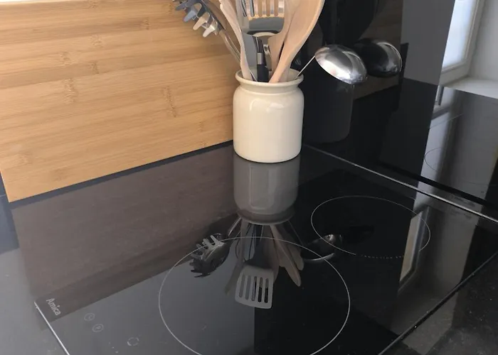 Le Yellow - Moderne & Design - Centre - Wi-fi * Мец