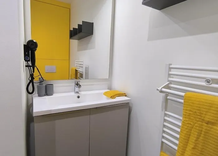 Le Yellow - Moderne & Design - Centre - Wi-fi Апартаменты *