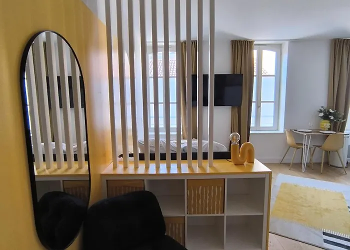 Le Yellow - Moderne & Design - Centre - Wi-fi * Мец